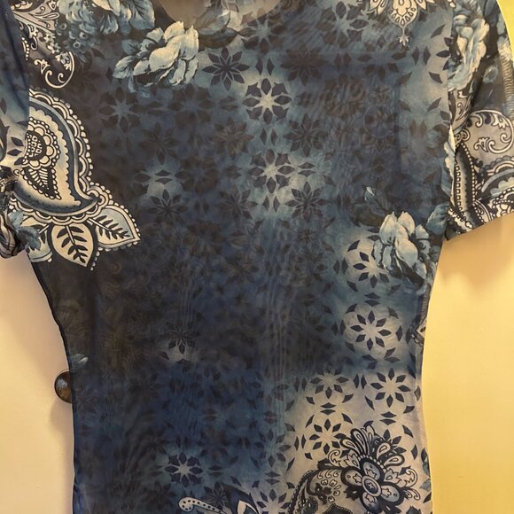 Top - Picture 3 of 5